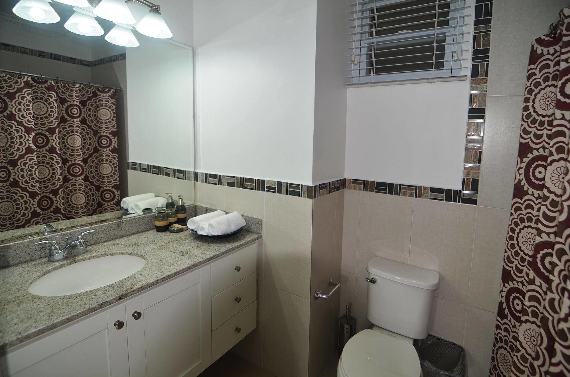 Kingsway New Kingston Guest Apartment II Extérieur photo