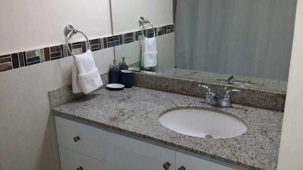 Kingsway New Kingston Guest Apartment II Extérieur photo