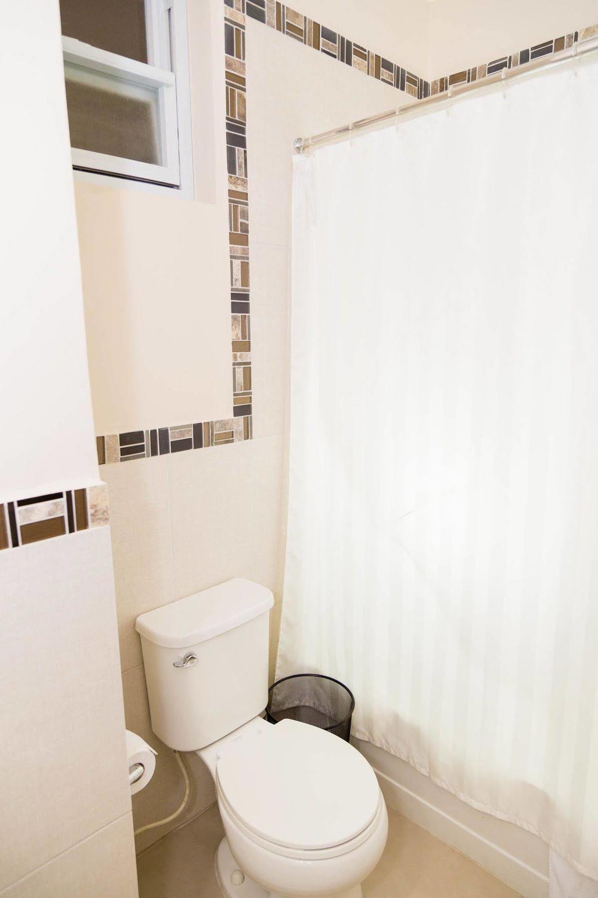 Kingsway New Kingston Guest Apartment II Extérieur photo