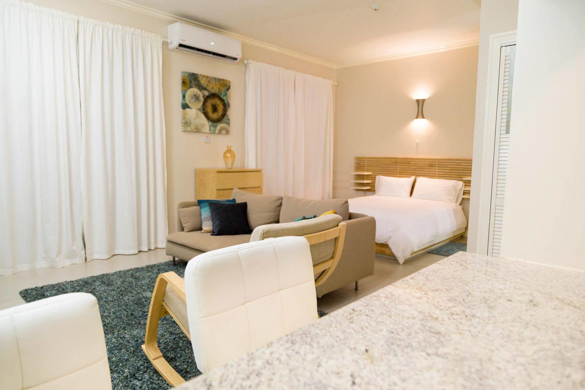 Kingsway New Kingston Guest Apartment II Extérieur photo