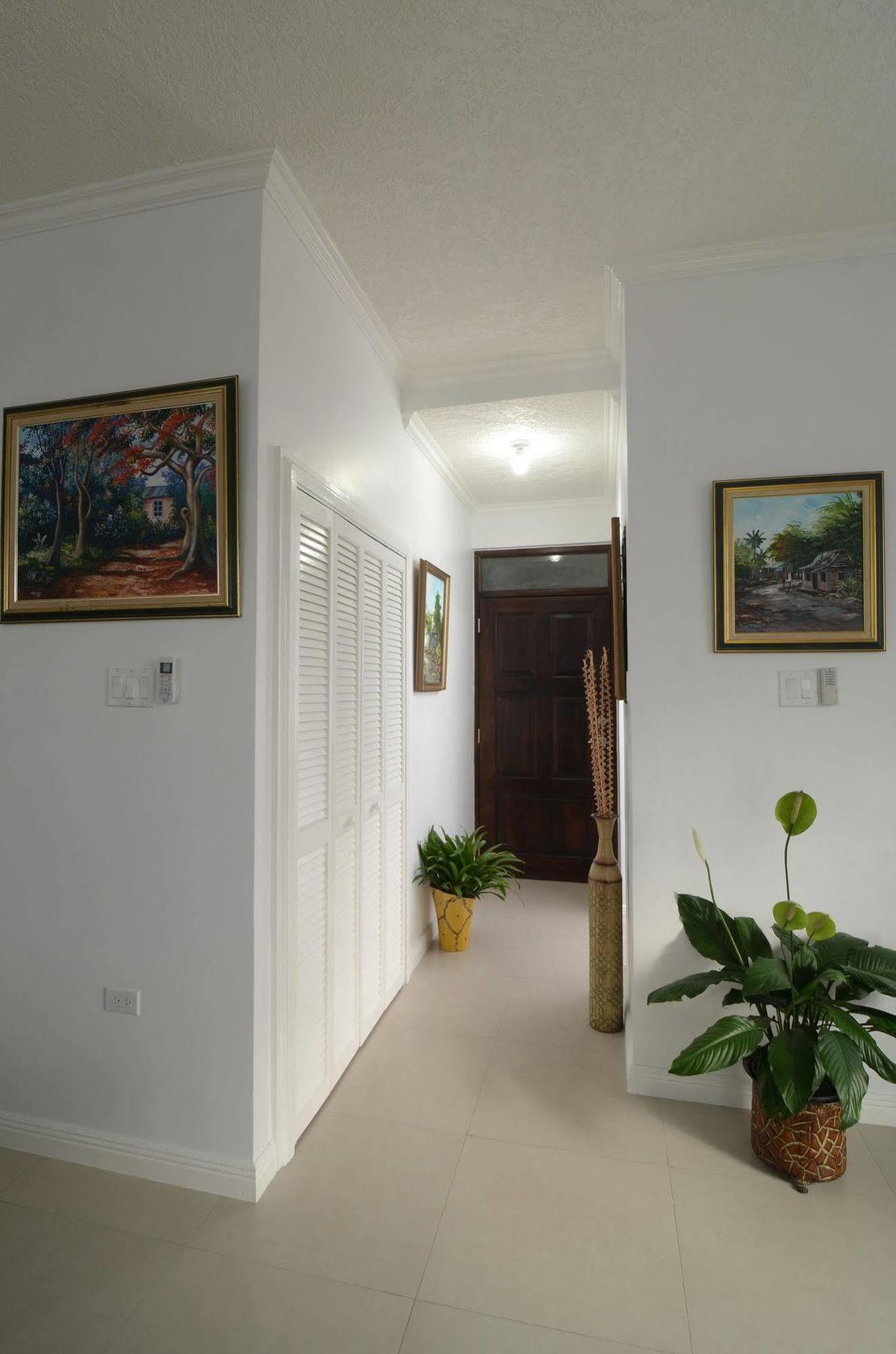 Kingsway New Kingston Guest Apartment II Extérieur photo